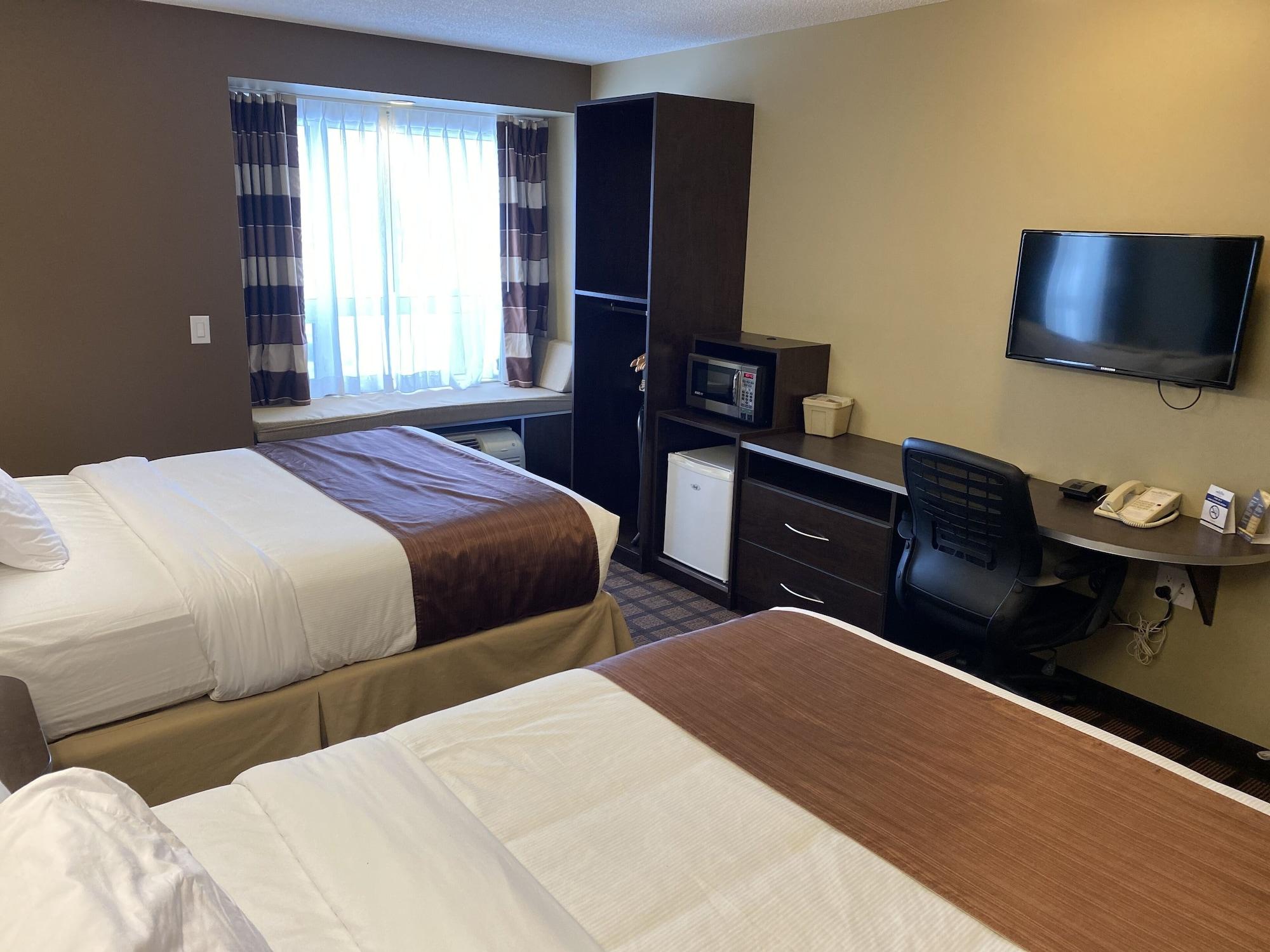 Microtel Inn & Suites By Wyndham - Timmins Exterior foto