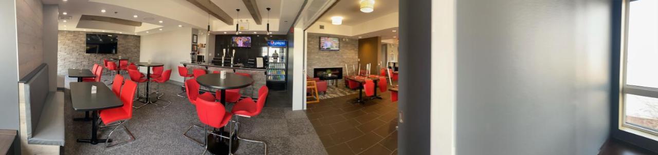 Microtel Inn & Suites By Wyndham - Timmins Exterior foto