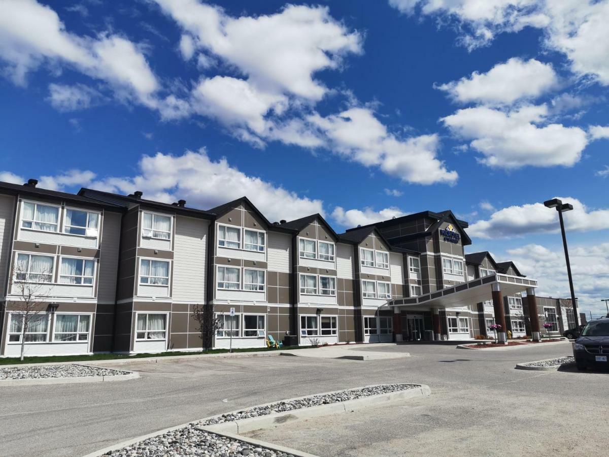 Microtel Inn & Suites By Wyndham - Timmins Exterior foto